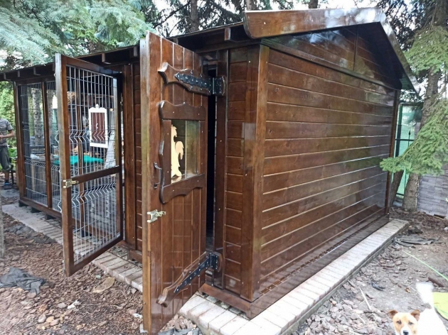 CHICKEN COOP