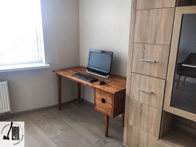 Письмовий стіл Simple Elder