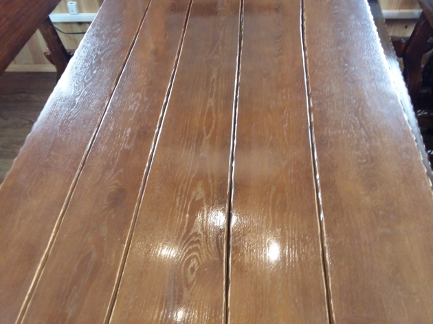 Table BEAR with Benches