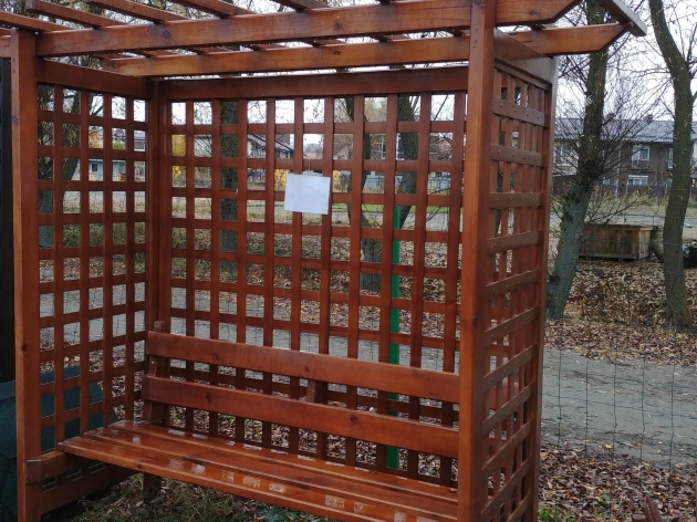Pergola of Wood (0179)