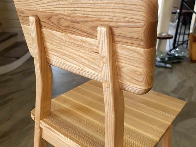 Bar Chair  WOW