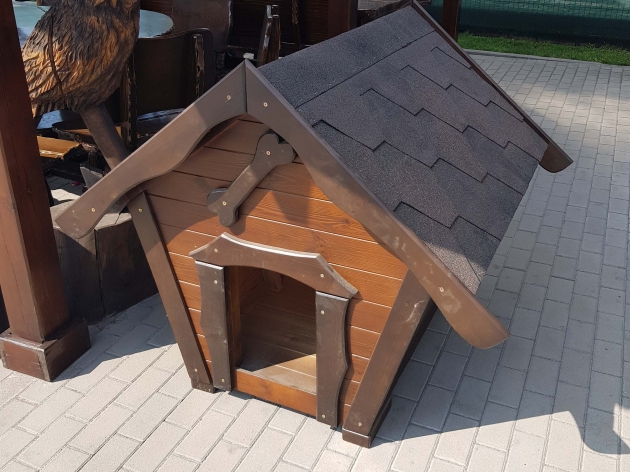 KENNEL OF WOOD (0016)