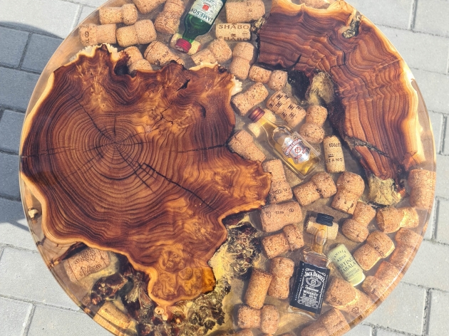 ЖУРНАЛЬНИЙ СТОЛИК WHISKEY
