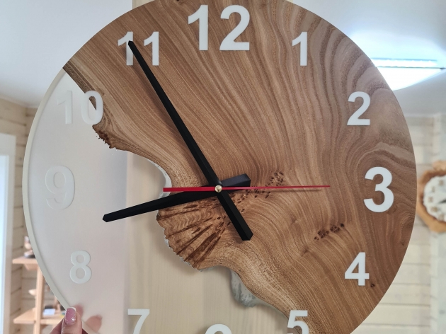 НАСТІННИЙ ГОДИННИК WOODSEA