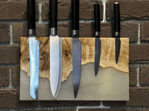 Knife holder (002)