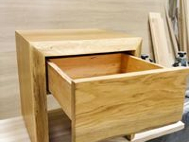 Bedside Table of Oak`s Solid