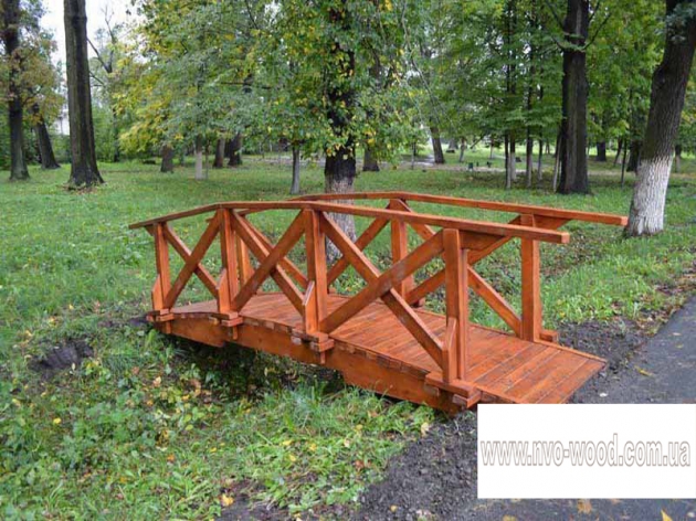Wooden Bridge (0106)