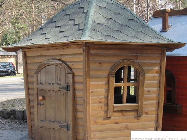 Children's House of Wood (1116)