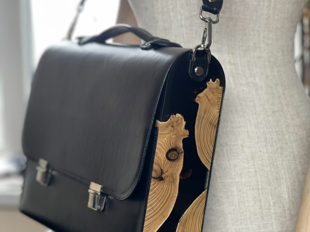 BLACK LEATHER BAG
