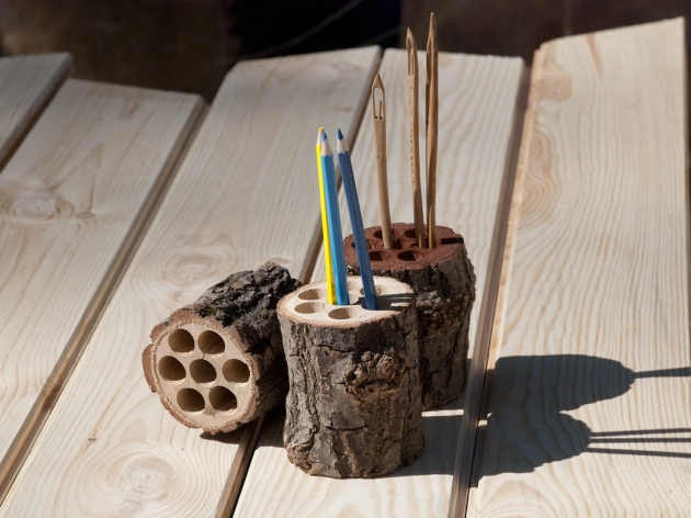 Eco Pensil Stand of Wood