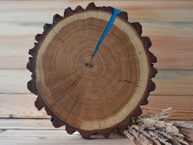 OAK BOARDS FOR SERVING DISHES