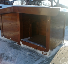Kennel of Wood (0141)