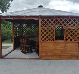 Напіввідкрита альтанка (0190)