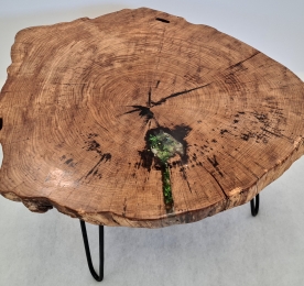 Solid cut table 0017