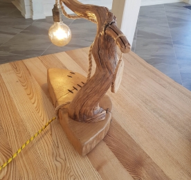 Lamp on Stand KR042