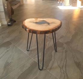 JOURNAL TABLE SKYLE 01