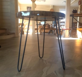 JOURNAL TABLE SKYLE 02