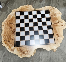 COFFEE TABLE CHESS