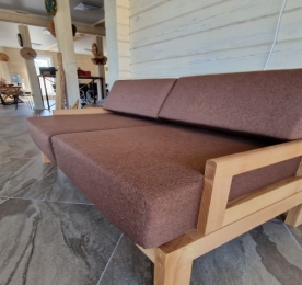 Диван