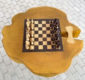 Chess table (001)