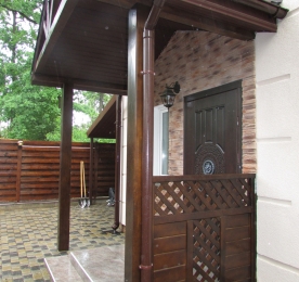 Ґанок із дерева