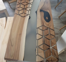 Puzzle Table