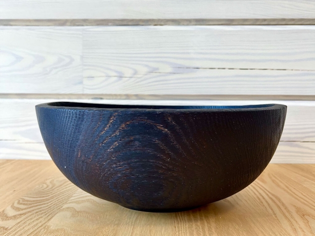 Charred salad bowl of natural wood (W 004)